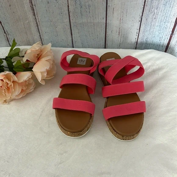 NWOT DV by DOLCE VITA Slink Girls Elastic Wedge Sandals - Picture 2 of 6